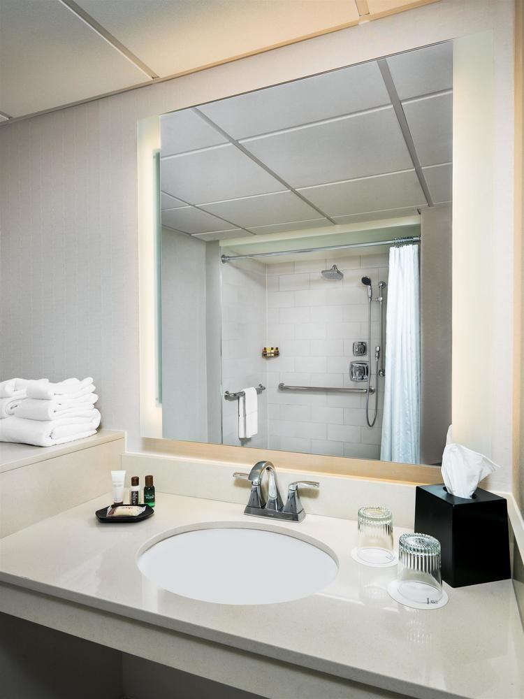 Sheraton Memphis Downtown Hotel Екстер'єр фото