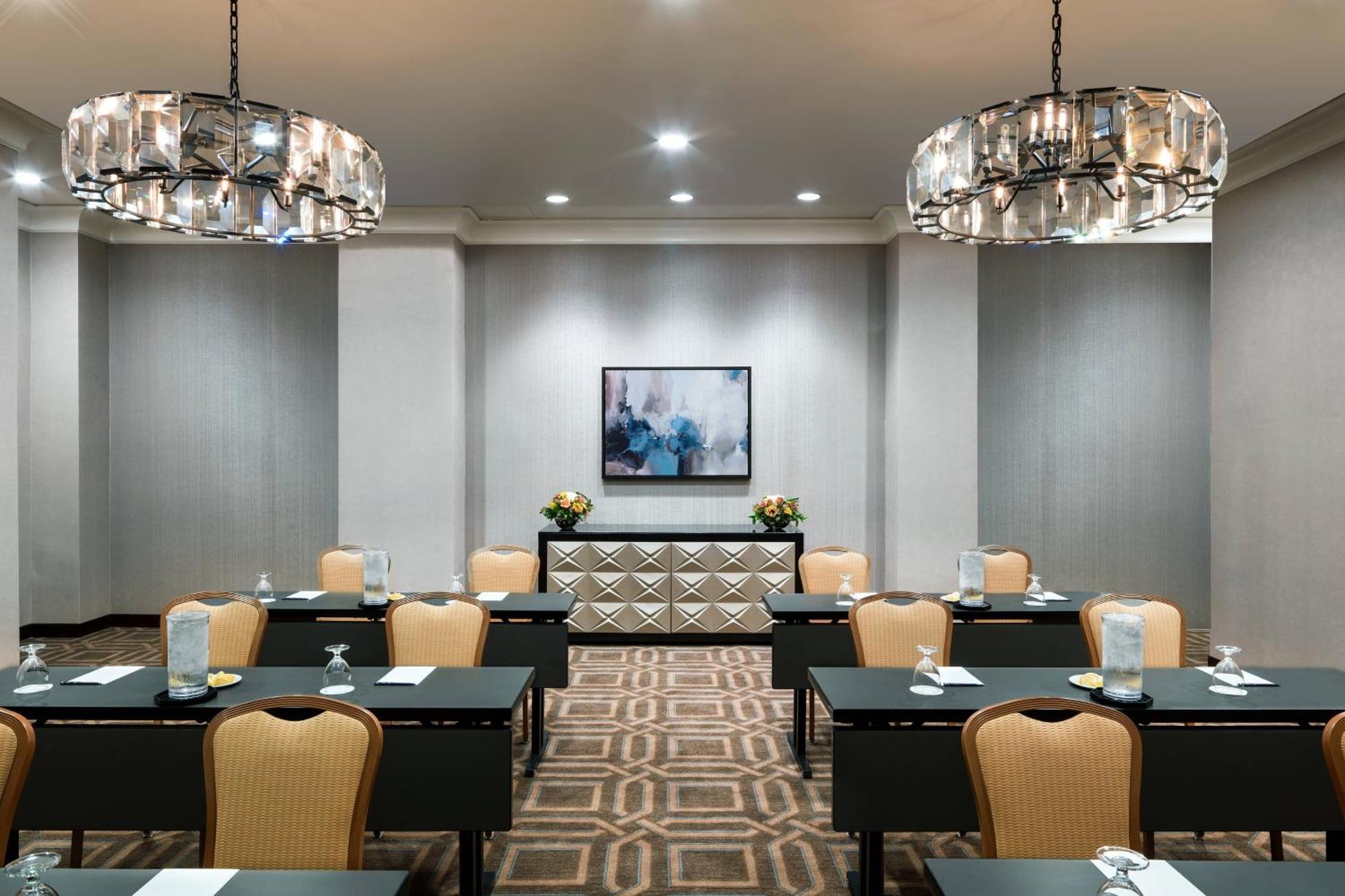 Sheraton Memphis Downtown Hotel Екстер'єр фото